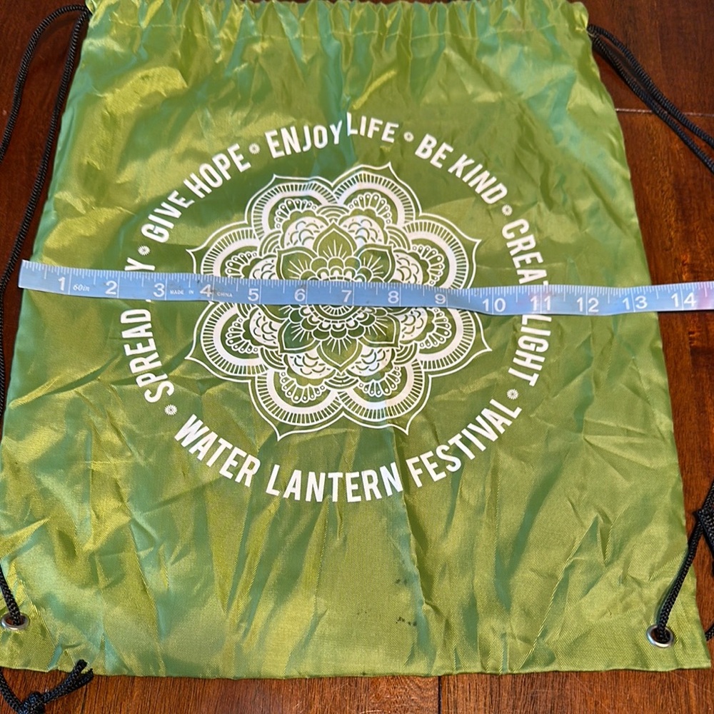 Green Drawstring Bag - Picture 8 of 10